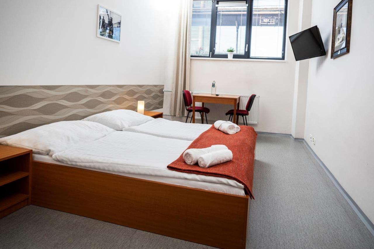 Hotel Vp1 Ostrava Kültér fotó