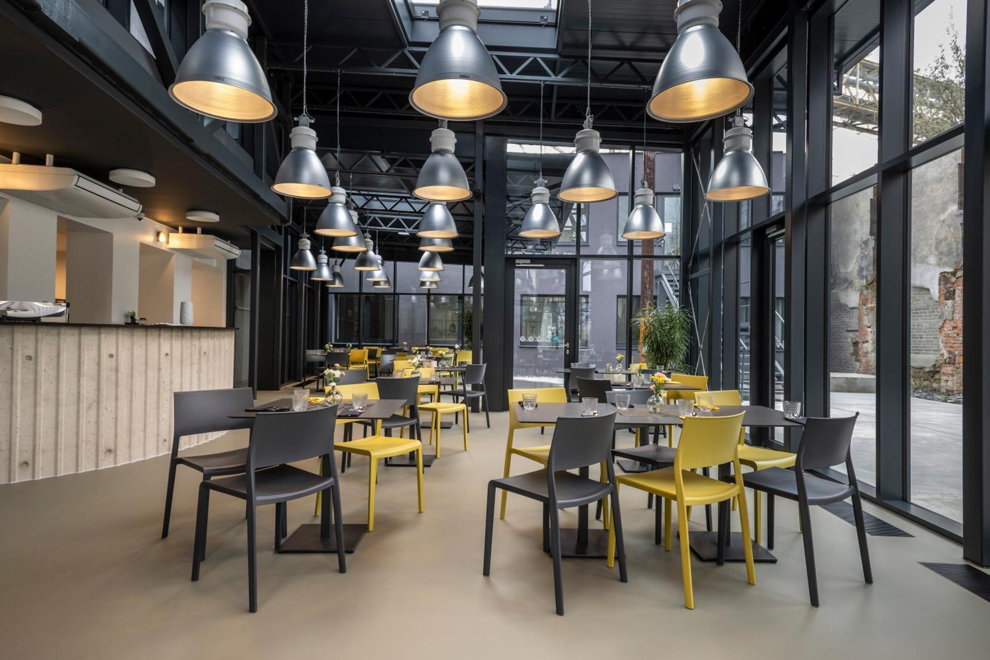 Hotel Vp1 Ostrava Kültér fotó
